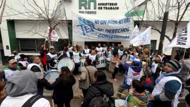 Unter cumplió la semana pasada con 4 días de paro y ahora espera una nueva propuesta en paritarias. Archivo