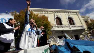 El gremio docente estima reunir al Congreso para jueves o viernes próximo, “con o sin propuesta”, adelantó la secretaria general Sandra Schieroni. Foto Marcelo Ochoa