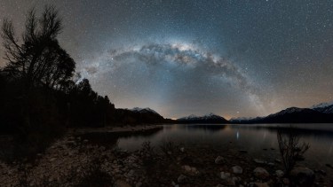 La foto del cielo de Villa Traful que fue seleccionada como foto astronómica del día, APOD (Astronomy Picture of the Day), el sábado, por la Nasa. Fotos: Gerardo Ferrarino.
