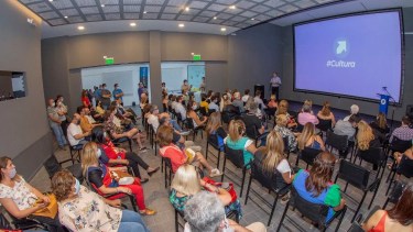 Proyectarán dos películas y las autoridades del municipio de Roca confirmaron un ciclo de cine todos los miércoles y viernes. Foto Gentileza.
