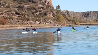 La actividad es organizada por la Escuela Municipal de canotaje. Foto: Gentileza. 