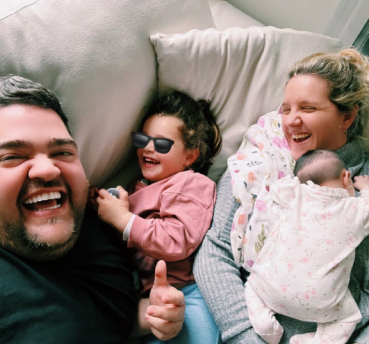 Darío Barassi compartió en redes la foto de su familia, luego de haber pasado un mal momento la semana pasada.-