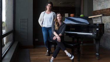 Laura Weihmüller, la mezzosoprano que le canta a las causas benéficas, volverá a brillar en San Martín de los Andes. En la organización estará Gabriela Valencia.