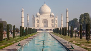 Un paseo por el Taj Majal, el monumento más visitado de la India