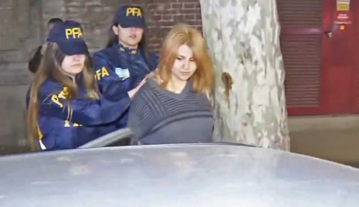 Brenda Uliarte es la novia de Fernando Sabag Montiel. Ambos detenidos por el ataque a Cristina Kirchner. 