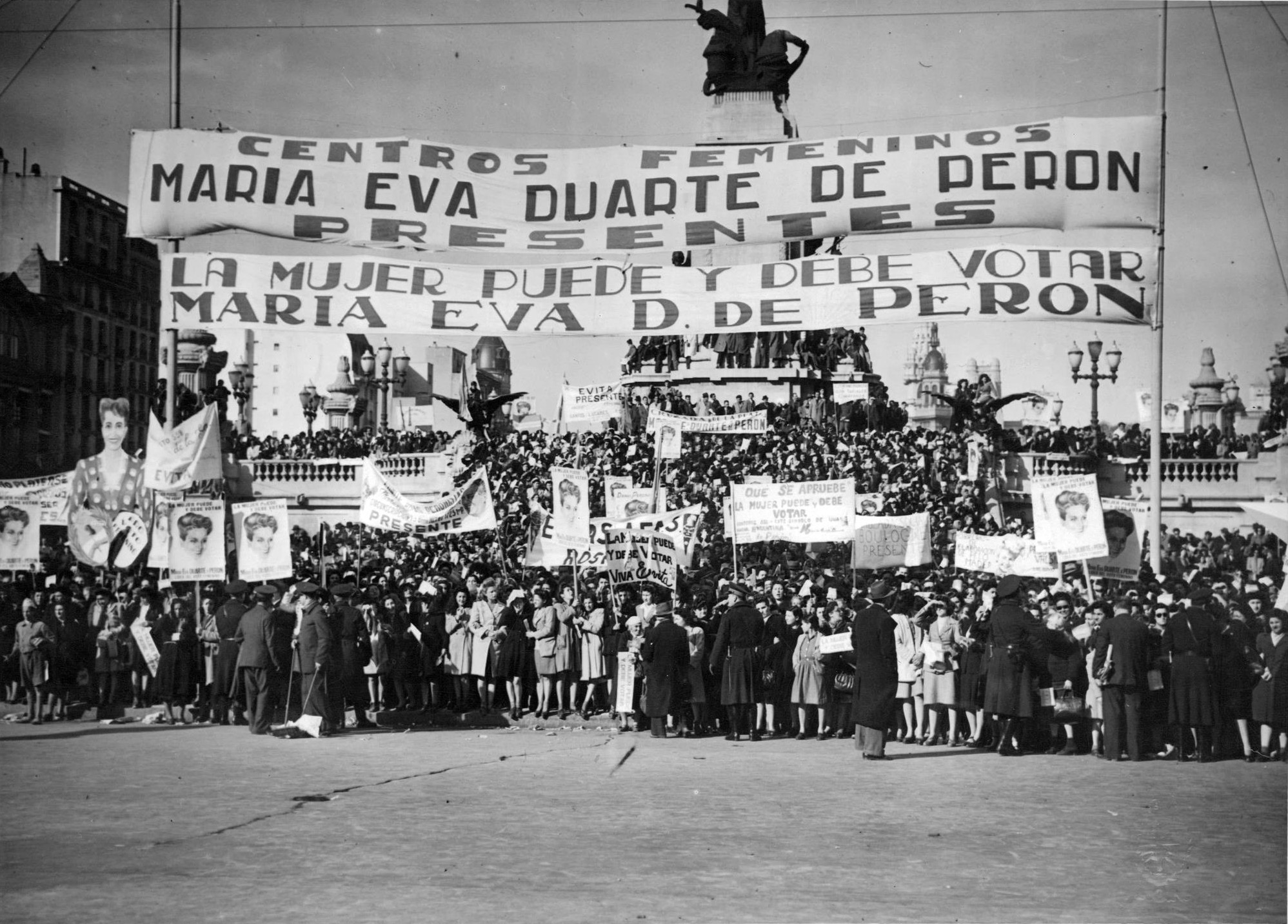 La ley de sufragio femenino en Argentina fue sancionada el 9 de septiembre de 1947.