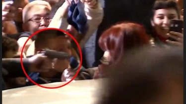 El momento exacto del ataque a Cristina Kirchner. 