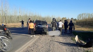Una mujer de Cipolletti murió en el choque frontal.  Foto: Cinco Saltos al día