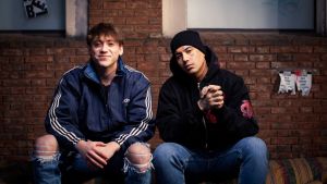 Paulo Londra y Duki estrenaron «Party en el barrio», su colaboración juntos