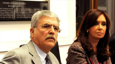 Causa Vialidad: la defensa de Julio De Vido cuestionó el "relato" fiscal. 