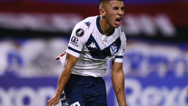 Thiago Almada surgió en Vélez y ahora juega en el fútbol de Estados Unidos. Es la gran sorpresa de la nómina para los últimos amistosos antes del Mundial. 