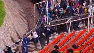 Por incidentes en Mendoza estuvo detenido el partido entre Boca y Quilmes