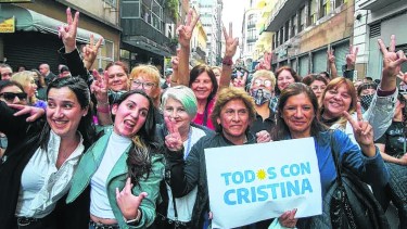 La manifestación a favor de Cristina y en contra del falló que la condenó, se postergó una semana. Foto Archivo.