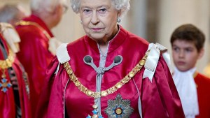 Isabel II: todos los récords de la reina que hasta filmó con James Bond