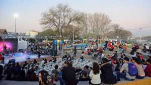 Aniversario de Roca 2023: conocé los horarios y los escenarios para los shows en vivo