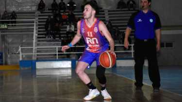 Emiliano Bell es el base titular de Deportivo Roca. Foto: Andrés Maripe