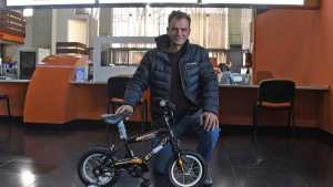 Sebastián fue el ganador de la bicicleta que sorteó Club RÍO NEGRO por el Mes de los Niños