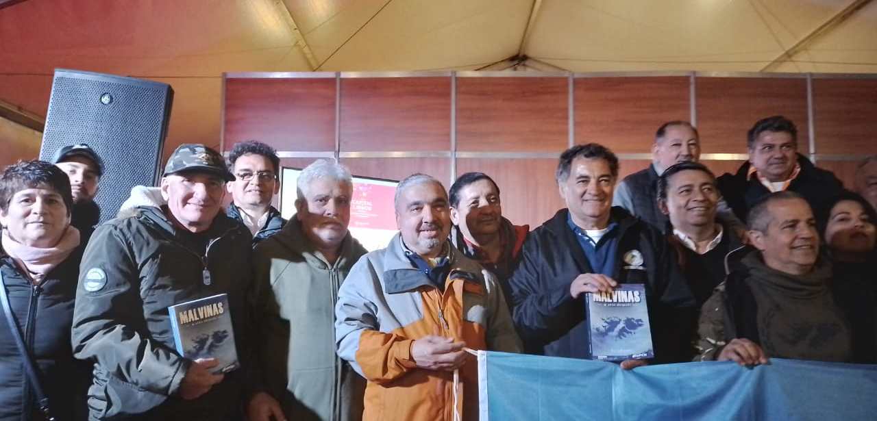 UPCN reúne excombatientes de Malvinas en la Feria del Libro