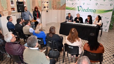 La presentación de la Feria del Libro se realizó en la ex Capilla María Auxiliadora. Foto: Marcelo Ochoa