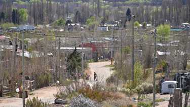 El 2 de julio familias de Las Perlas tomaron tierras aledañas al barrio La Ruca. Foto Archivo