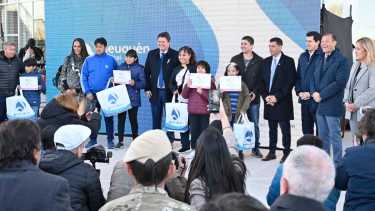 La premiación de "Jóvenes destacados" 2022 el programa que reemplazó a la elección de reinas y que ponderó a niñeces y adolescencias por su actuación de excelencia artística, cientifica, innovación o deportiva en la ciudad (foto Florencia Salto)