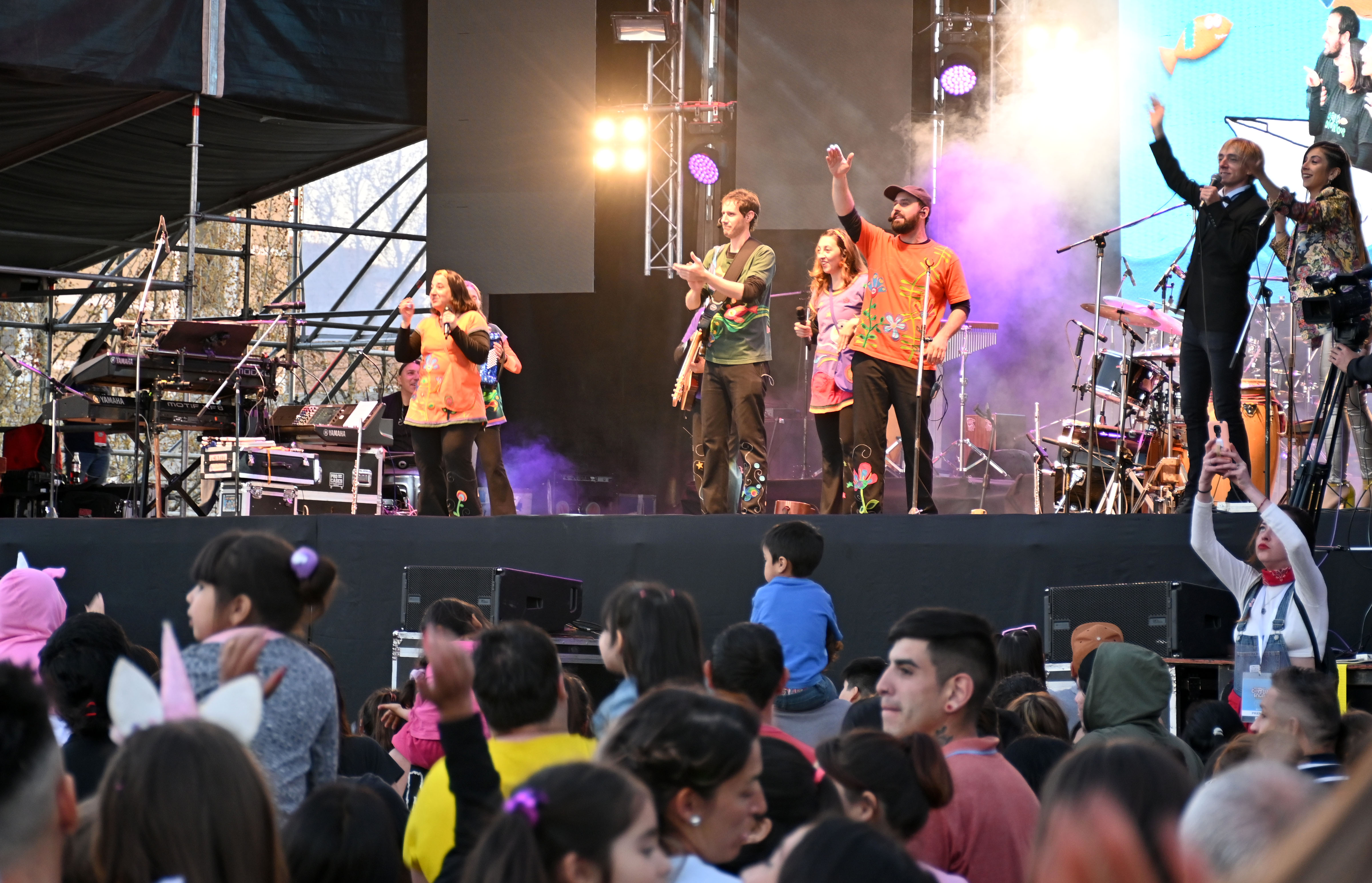 Los tres días de la Fiesta de la Confluencia, en fotos - Diario Río Negro Los tres días de la Fiesta de la Confluencia, en fotos - Diario Río Negro