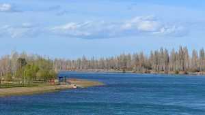 Buscan a una persona que se habría ahogado ayer en Plottier