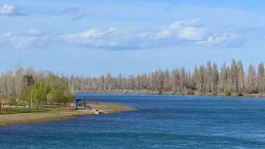 Buscan a una persona que se habría ahogado en Plottier. Foto: Archivo