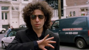 Andrés Calamaro comenzó a trabajar en lo que iba a ser su nuevo disco solista a comienzos de 1996, poco antes de salir de gira con Los Rodríguez y Joaquín Sabina, en