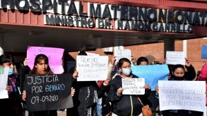 Bebés muertos en Córdoba: investigan si funcionarios sabían y no denunciaron los pinchazos