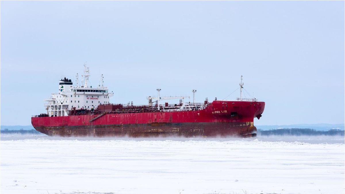 Se vendieron 42 petroleros árticos de segunda mano en los últimos meses. 