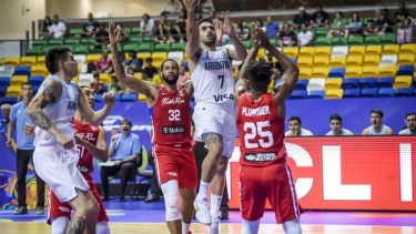 Facundo Campazzo es el base y máxima figura del equipo nacional. Argentina superó a Puerto Rico con autoridad. 