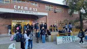La violencia y peleas en escuelas de Neuquén, un espejo para la sociedad