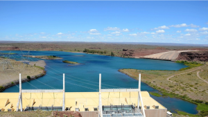 Sanción millonaria para las operadoras de represas de Neuquén y Río Negro