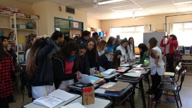 Presentan ofertas educativas para egresados de escuelas de nivel medio de Regina