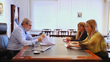 La intendenta, María Emilia Soria estuvo reunida con el Ministro de Seguridad de Nación, Aníbal Fernández para el financiamiento de nuevas cámaras de seguridad. Foto Gentileza.