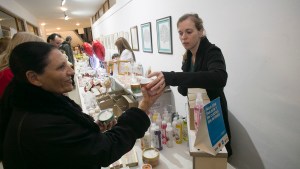 Se puso en marcha en Viedma la Fiesta Provincial de los Frutos Secos