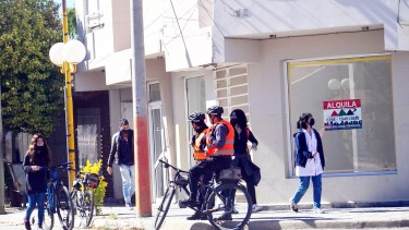 Entidades que nuclean a comerciantes y productores de Regina reclamaron mayor seguridad. (Foto Néstor Salas)