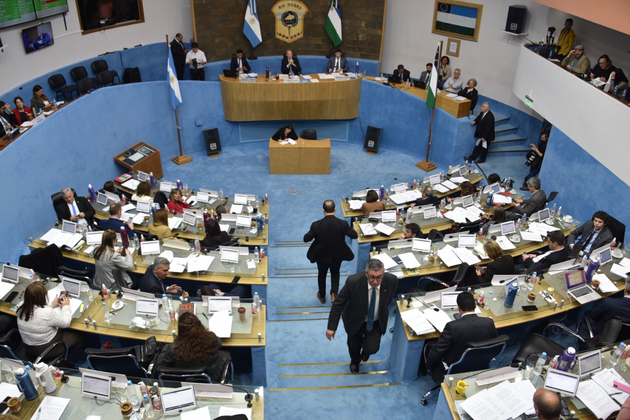 Los bloques de la Legislatura fijaron un posicionamiento conjunto, reclamando "diálogo y concordia". Foto Gentileza