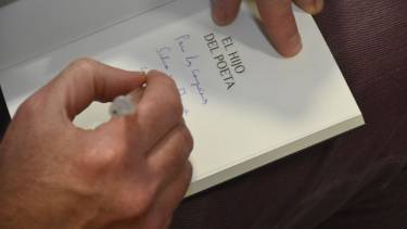 Las presentaciones volvieron en 2021 del libro "El hijo del Poeta" (foto de Facebook)