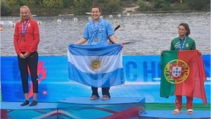 Se colgó la de oro en Eslovaquia y ahora busca recursos para llegar al Mundial de canotaje, en Portugal
