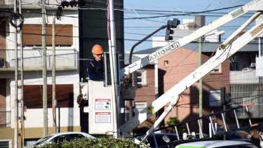 Más del 80% de los contratados en el sector de energía eléctrica son hombres. Foto: Matías Subat. 