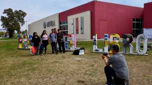 La Feria del Libro de Neuquén 2022 casi termina: mirá los escritores y músicos del domingo