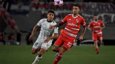 Mammana en la marca de Enrique. River y Banfield juegan en el Monumental. 