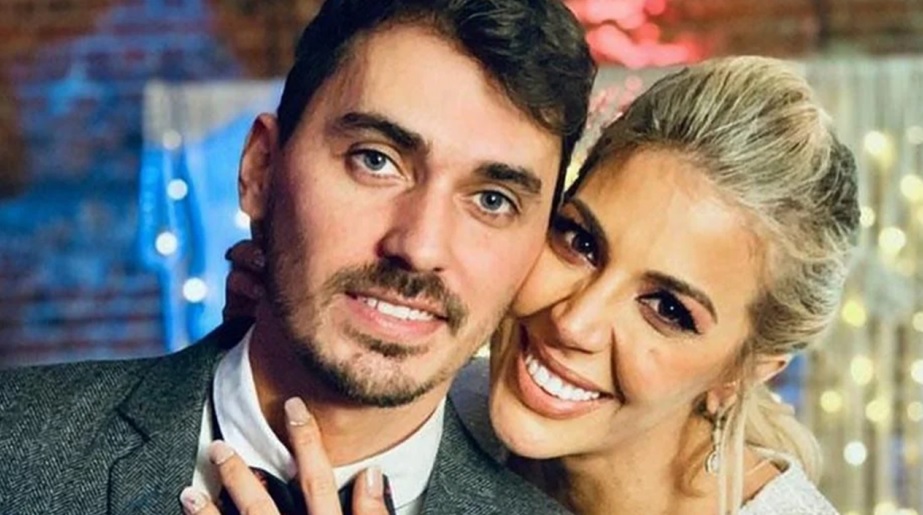 Martín Rojas y Virginia Gallardo se casaron en 2019. Ambos son padres de Martina, de dos años.-