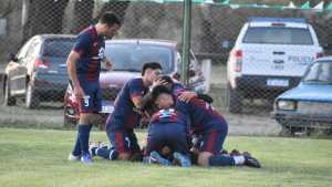 Regional Amateur: Centenario, Roca, La Amistad y Argentinos se afianzan como candidatos