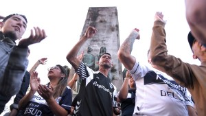 Represión en la cancha de Gimnasia: «Es poco peronista criticar en público», dijo un asesor de Kicillof