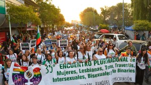 Más de 100 mil mujeres y disidencias en la marcha del Encuentro Plurinacional