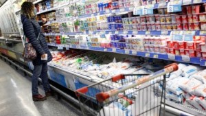«Bajen los precios» será la consigna de protestas en supermercados previstas para hoy