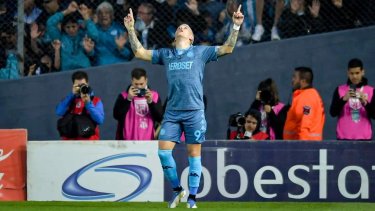 Copetti metió el primero en la victoria de Racing.